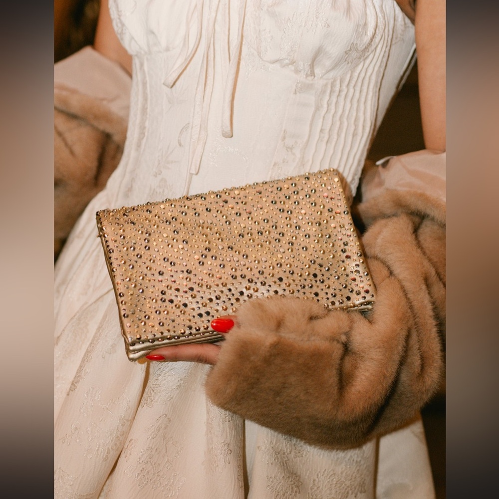 New with tags!!! Studded Crossbody/Clutch Purse (Gold)